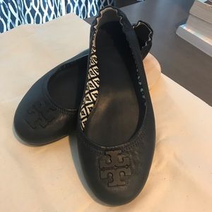 Tory Burch Dark Navy Ballet Flats, EUC!!!